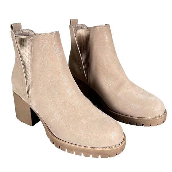Altar'd State Shoes - ALTAR’D STATE Nubuck Block Heeled Chelsea Boots in neutral beige